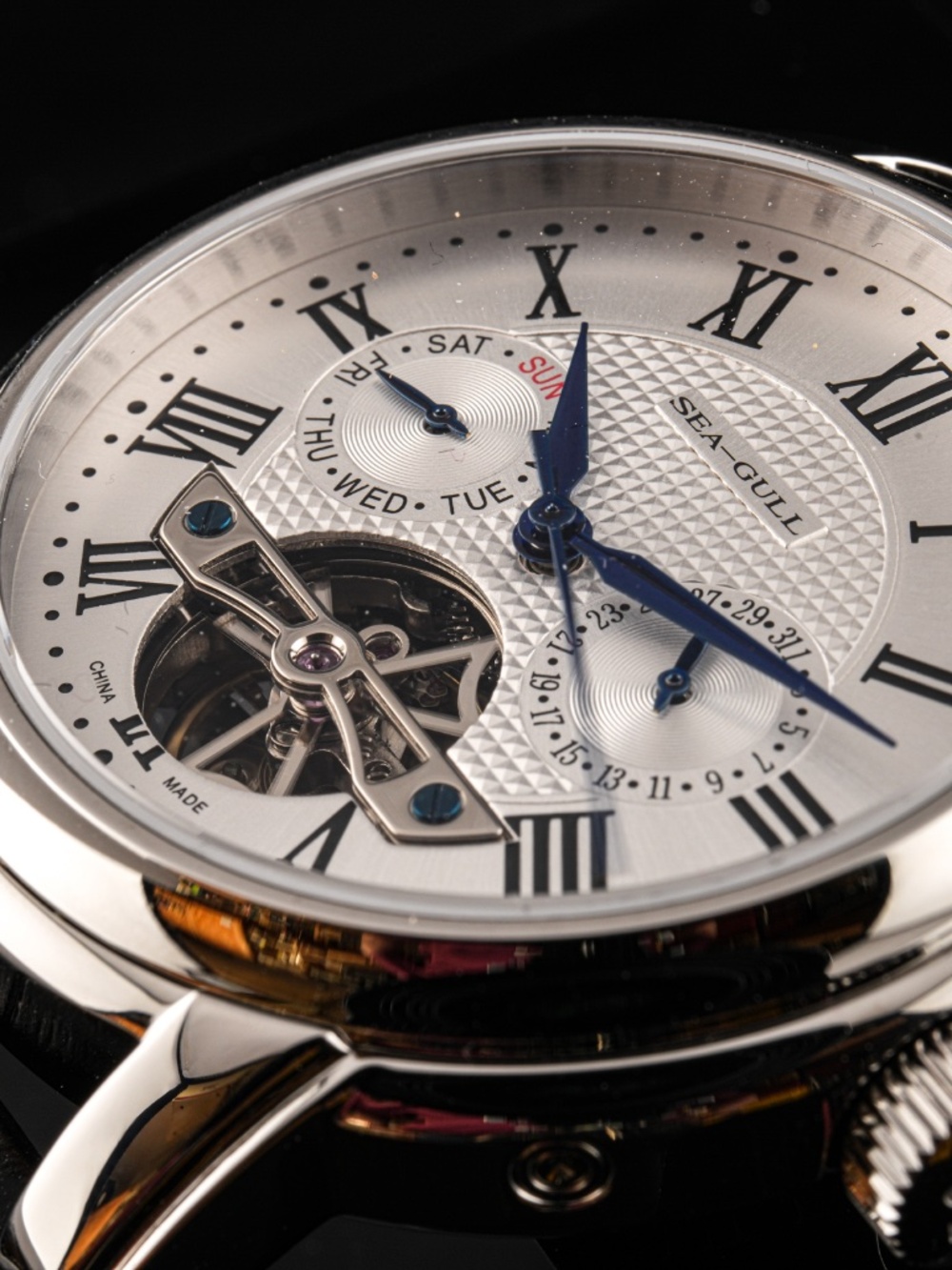 Seagull Watch | Flywheel Multifunctional Business Watch 42mm - Picture 11 of 14